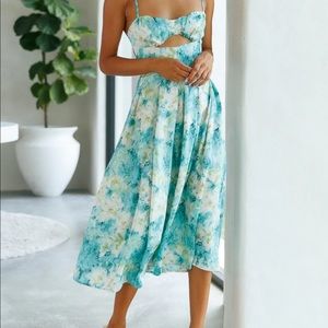 Hello Molly Sunny Skies Midi Dress with Cut Out